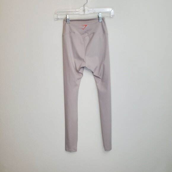 Gymshark Training High Rise Graphic Leggings, pebble gray and heat red - Picture 8 of 9